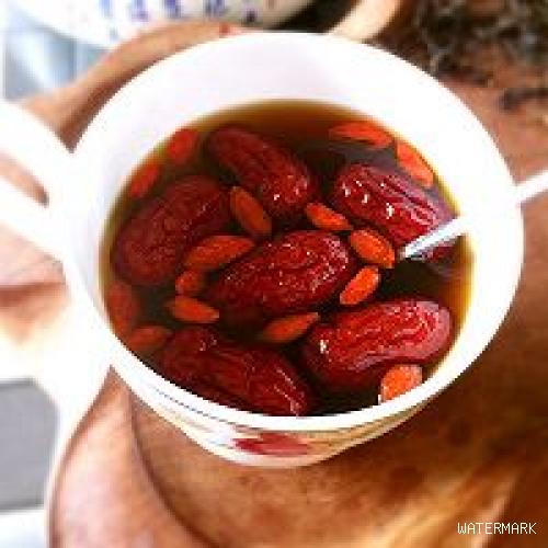 暖子宫——红糖姜茶