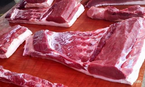 为什么买的猪肉煮熟有尿骚味(买回来的猪肉有股尿骚味能吃吗)