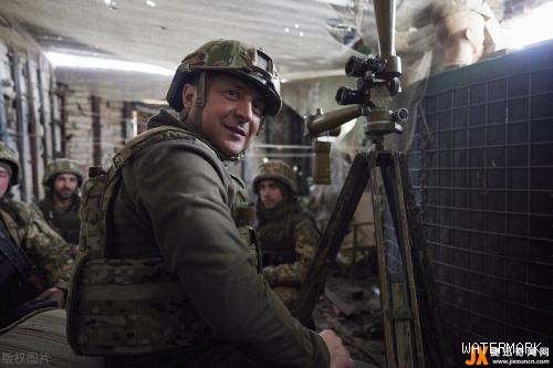 俄乌冲突中，留遗言的乌克兰总统是个什么人
